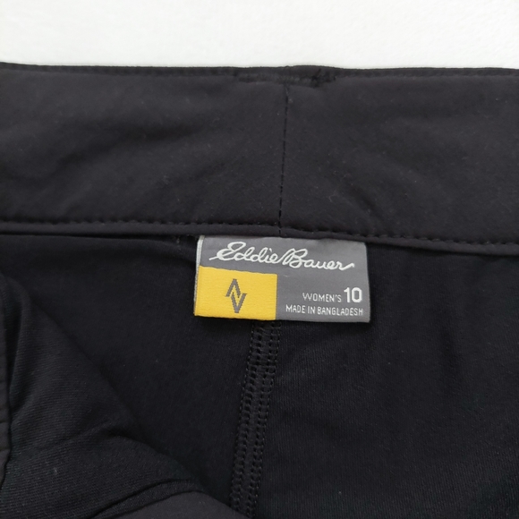 Eddie Bauer Travel Adventure Skort - Picture 7 of 11